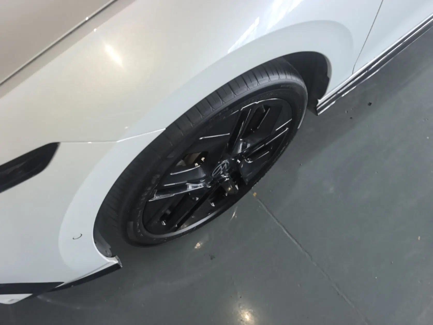 Volkswagen Golf 2025 300TSI R-Line — миниатюра 15