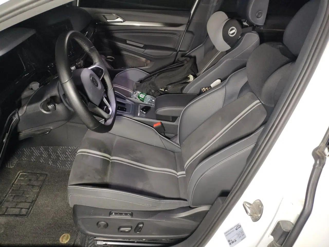 Volkswagen Golf 2023 Facelift 280TSI DSG R-Line — миниатюра 15
