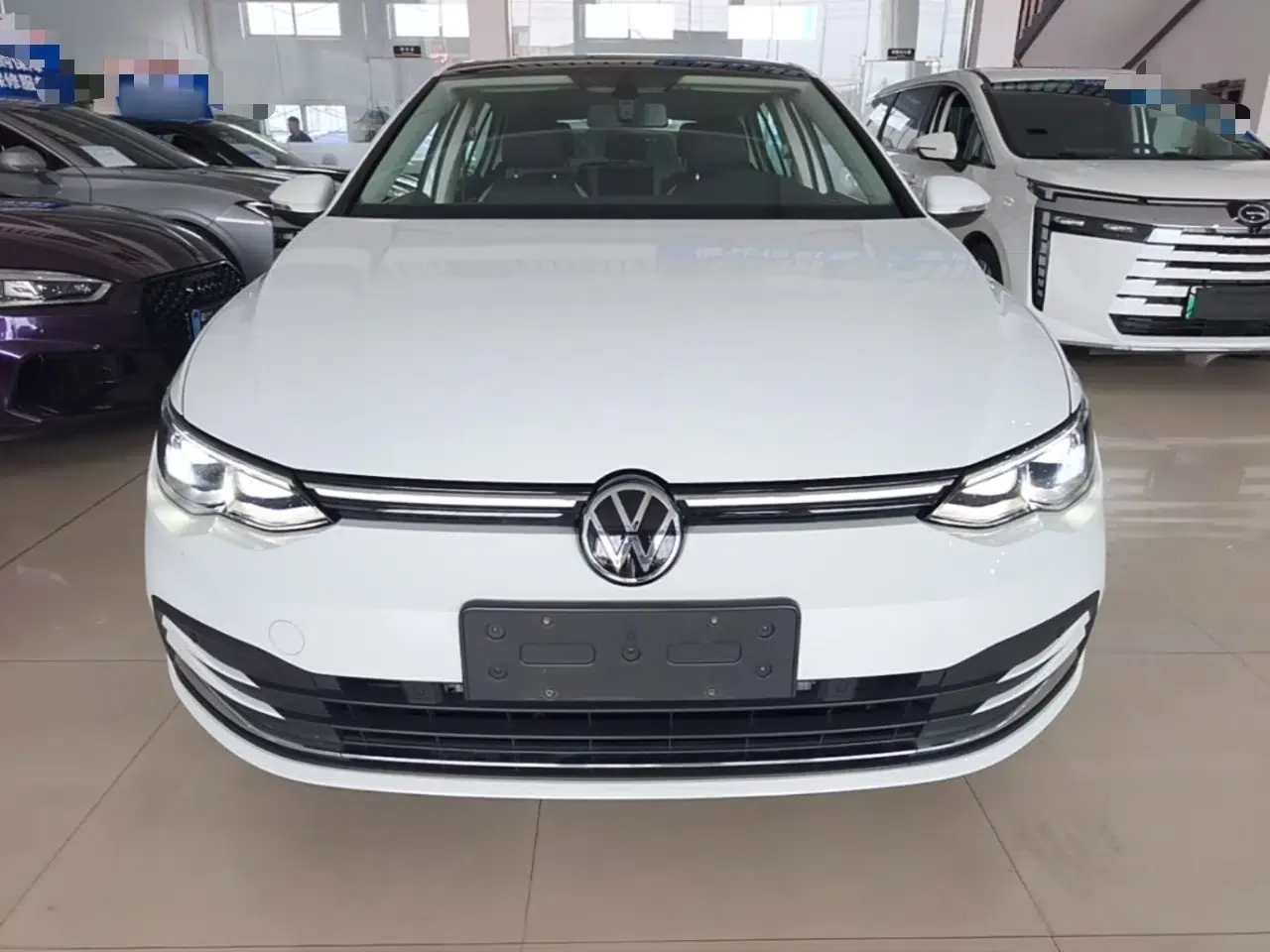 Volkswagen Golf 2023 Facelift 280TSI DSG Pro — миниатюра 2