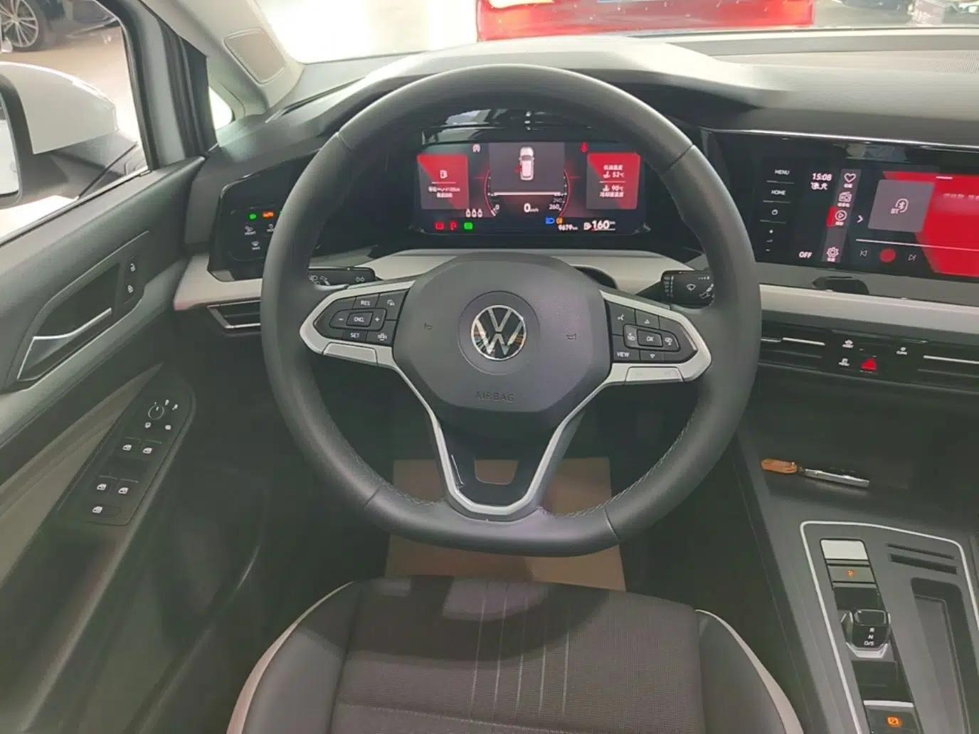 Volkswagen Golf 2023 Facelift 280TSI DSG Pro — миниатюра 13