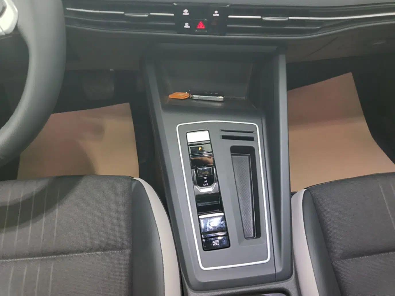 Volkswagen Golf 2023 Facelift 280TSI DSG Pro — миниатюра 16