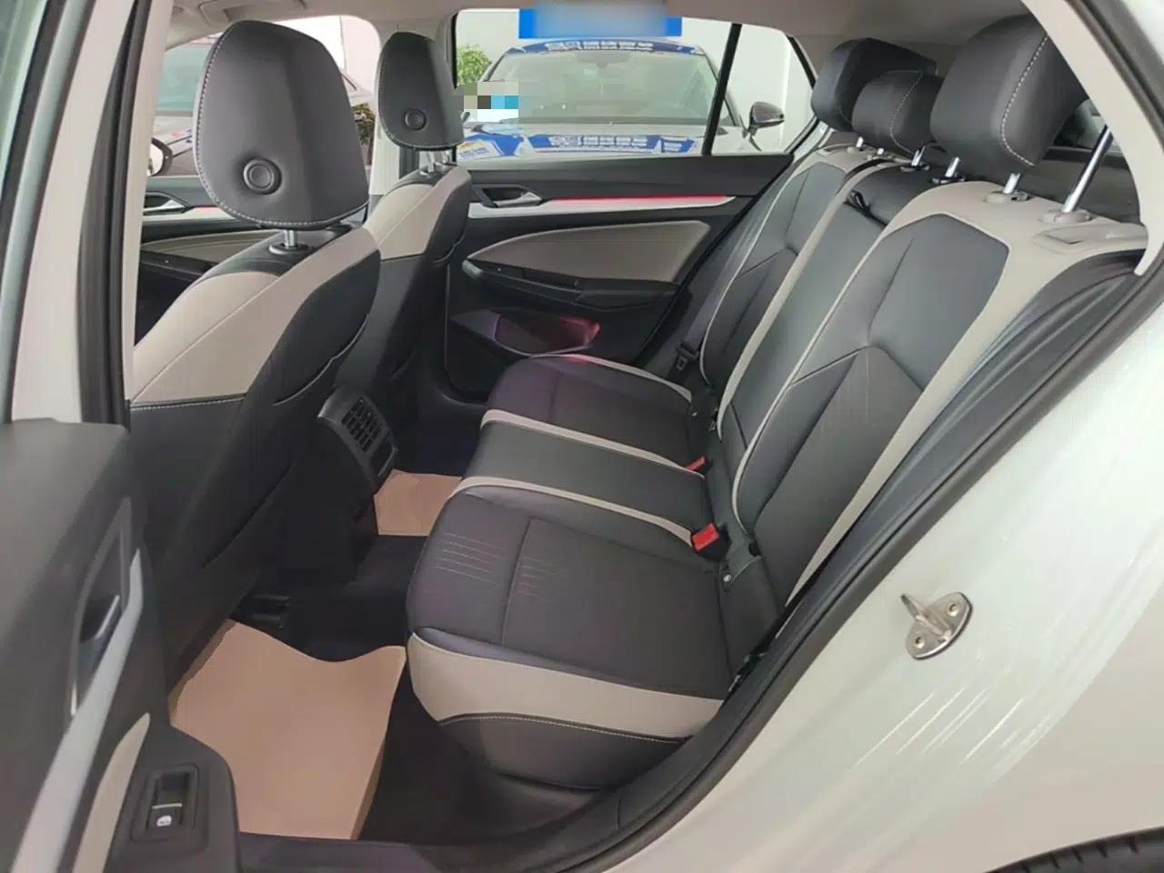 Volkswagen Golf 2023 Facelift 280TSI DSG Pro — миниатюра 20