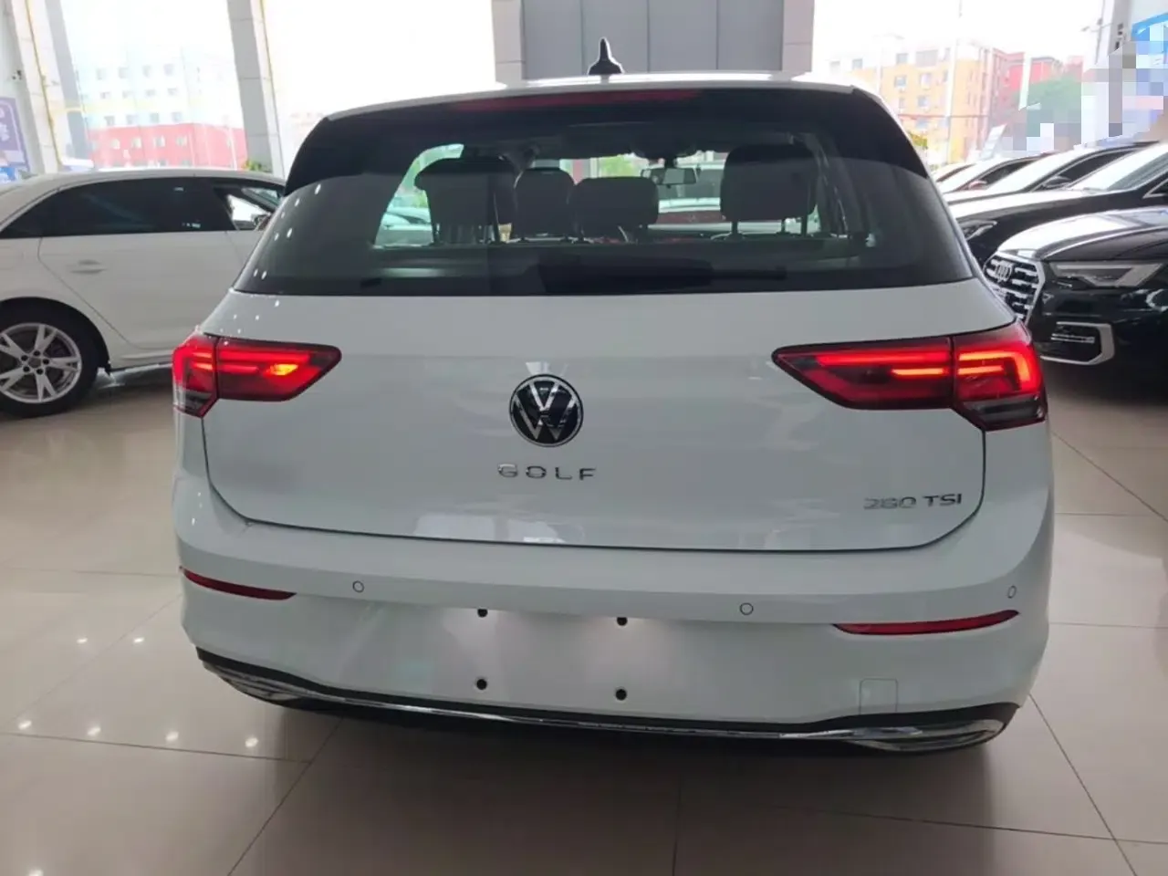 Volkswagen Golf 2023 Facelift 280TSI DSG Pro — миниатюра 5