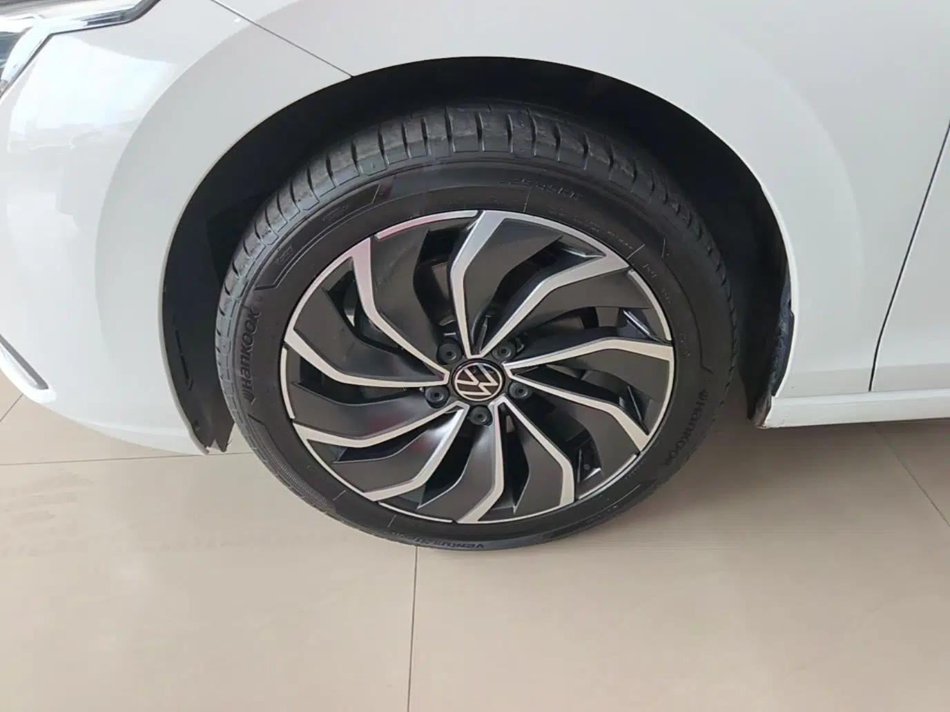 Volkswagen Golf 2023 Facelift 280TSI DSG Pro — миниатюра 10