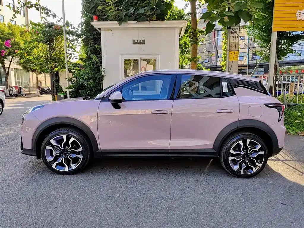 Lynk & Co 06 EM-P 2023 1.5T Remix PHEV Shero — миниатюра 3