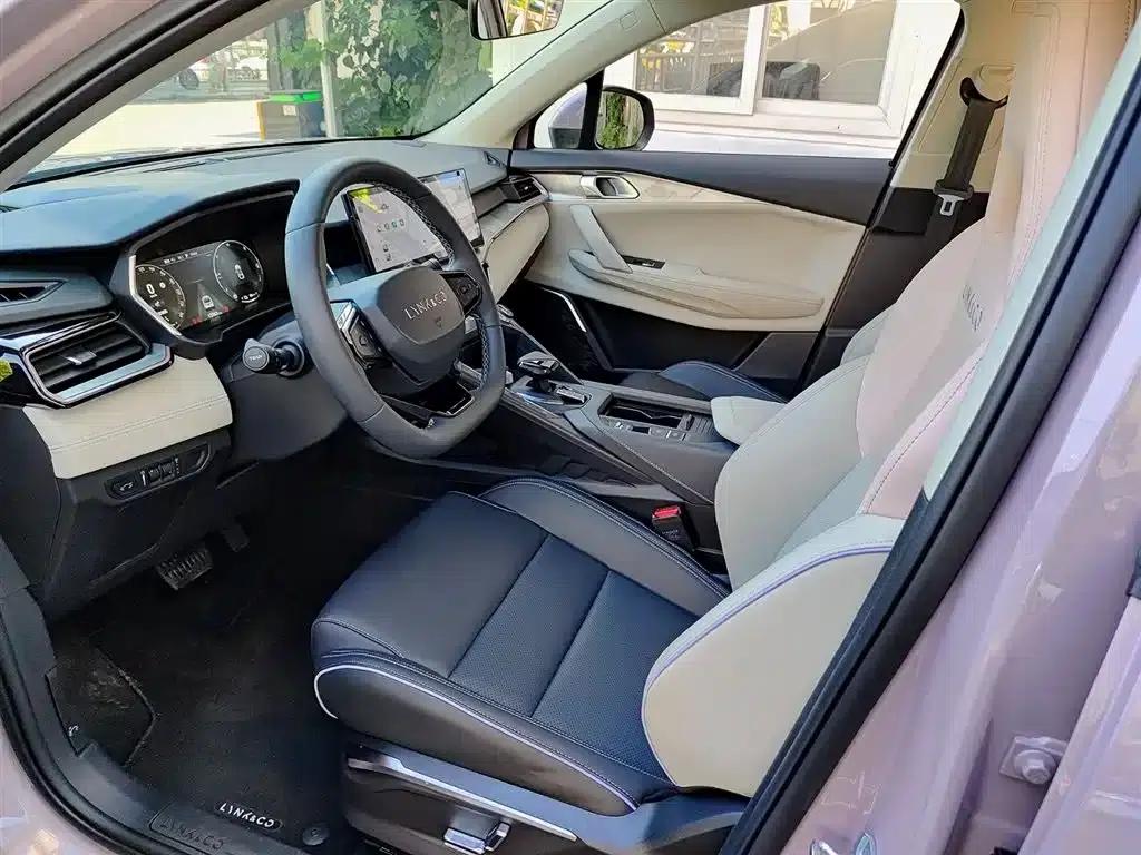 Lynk & Co 06 EM-P 2023 1.5T Remix PHEV Shero — миниатюра 7