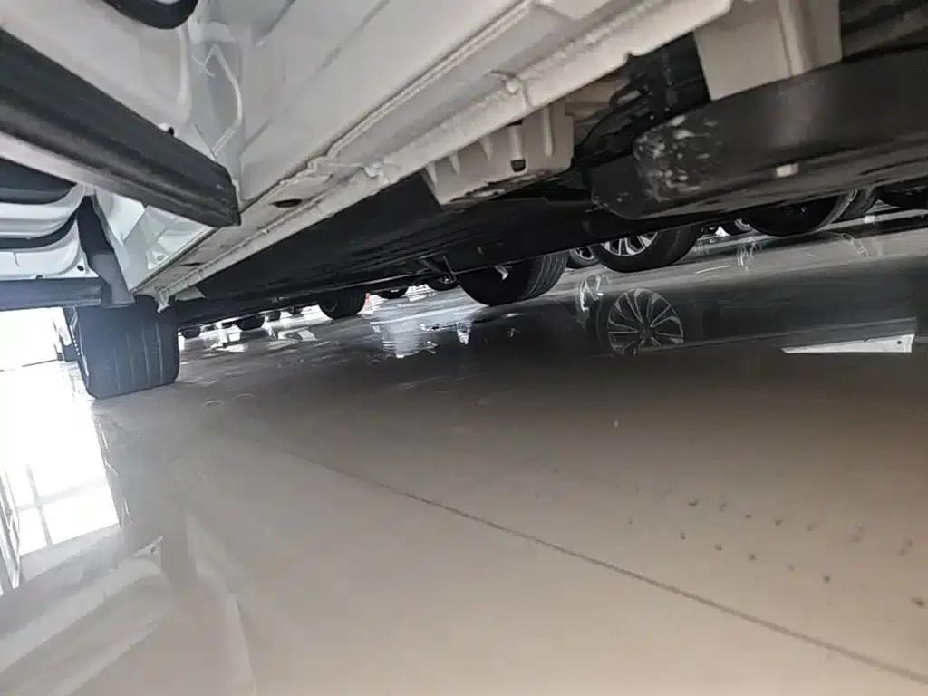Lynk & Co 06 EM-P 2022 PHEV 84KM Range Pro — миниатюра 22