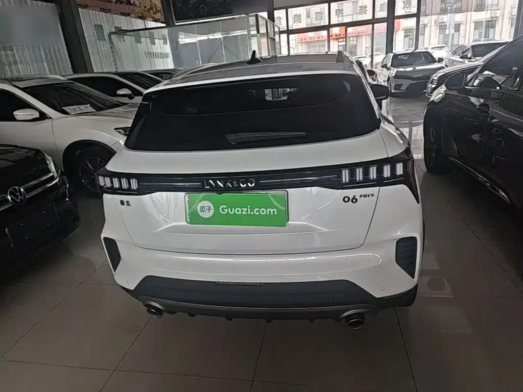 Lynk & Co 06 EM-P 2022 PHEV 84KM Range Pro — миниатюра 6
