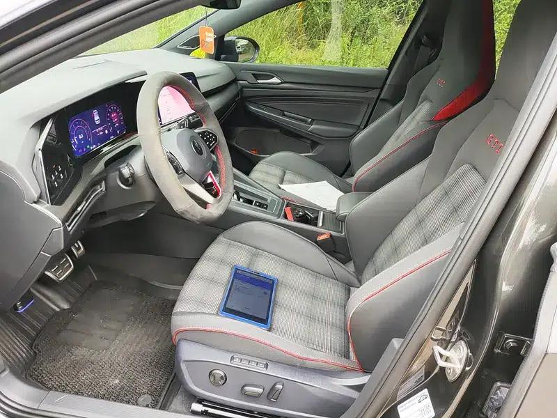 2023 Golf GTI 380TSI DSG GTI — миниатюра 7