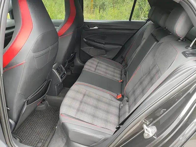 2023 Golf GTI 380TSI DSG GTI — миниатюра 9