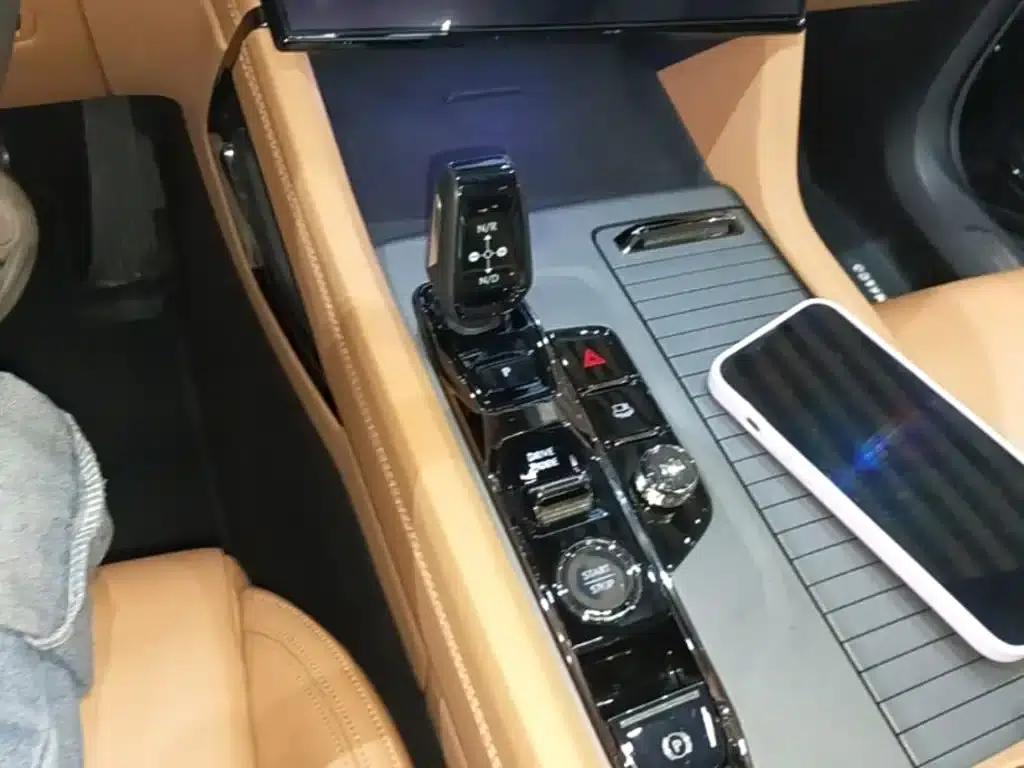 Lynk & Co 09 2021 2.0T Halo 6-seater — миниатюра 14