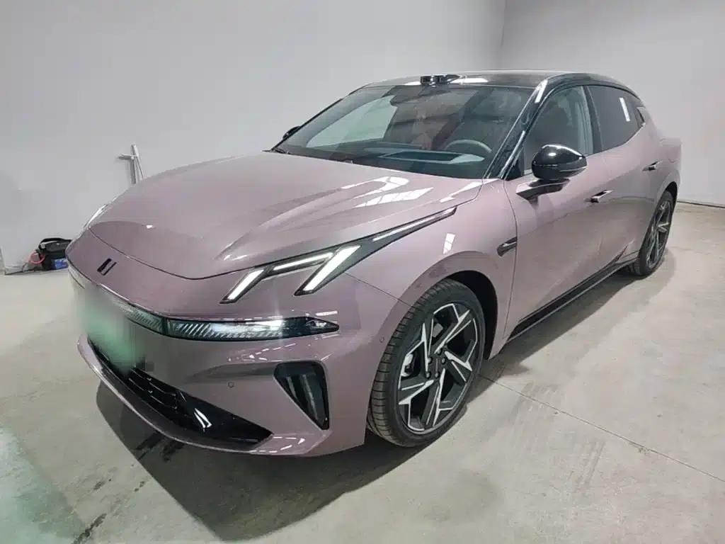 Lynk & Co 07 EM-P 2026 Model, 126km Long Range Ultra H7 — миниатюра 1