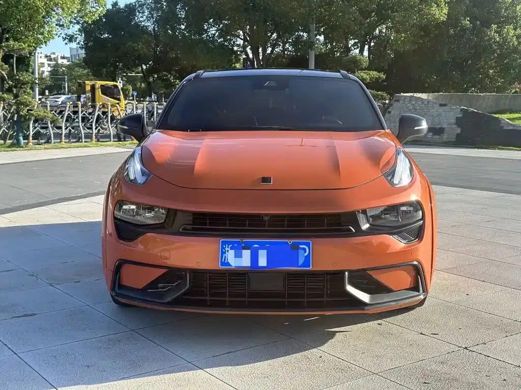 Lynk & Co 02 Hatchback 2021 2.0TD Halo — миниатюра 2