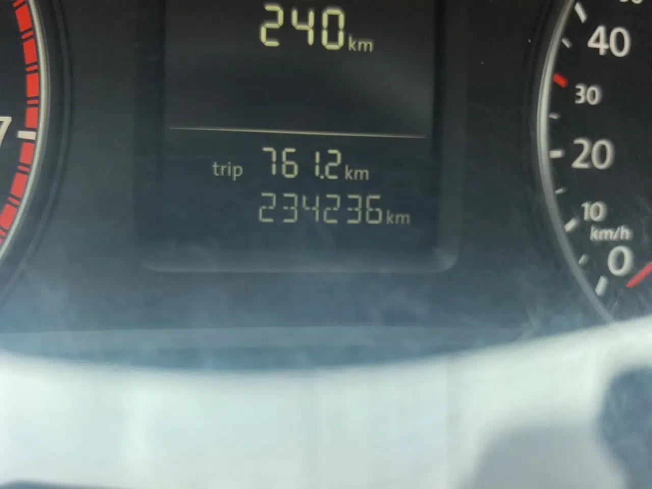 Volkswagen Passat 2011 1.8 TSI DSG Prestige Edition — миниатюра 12