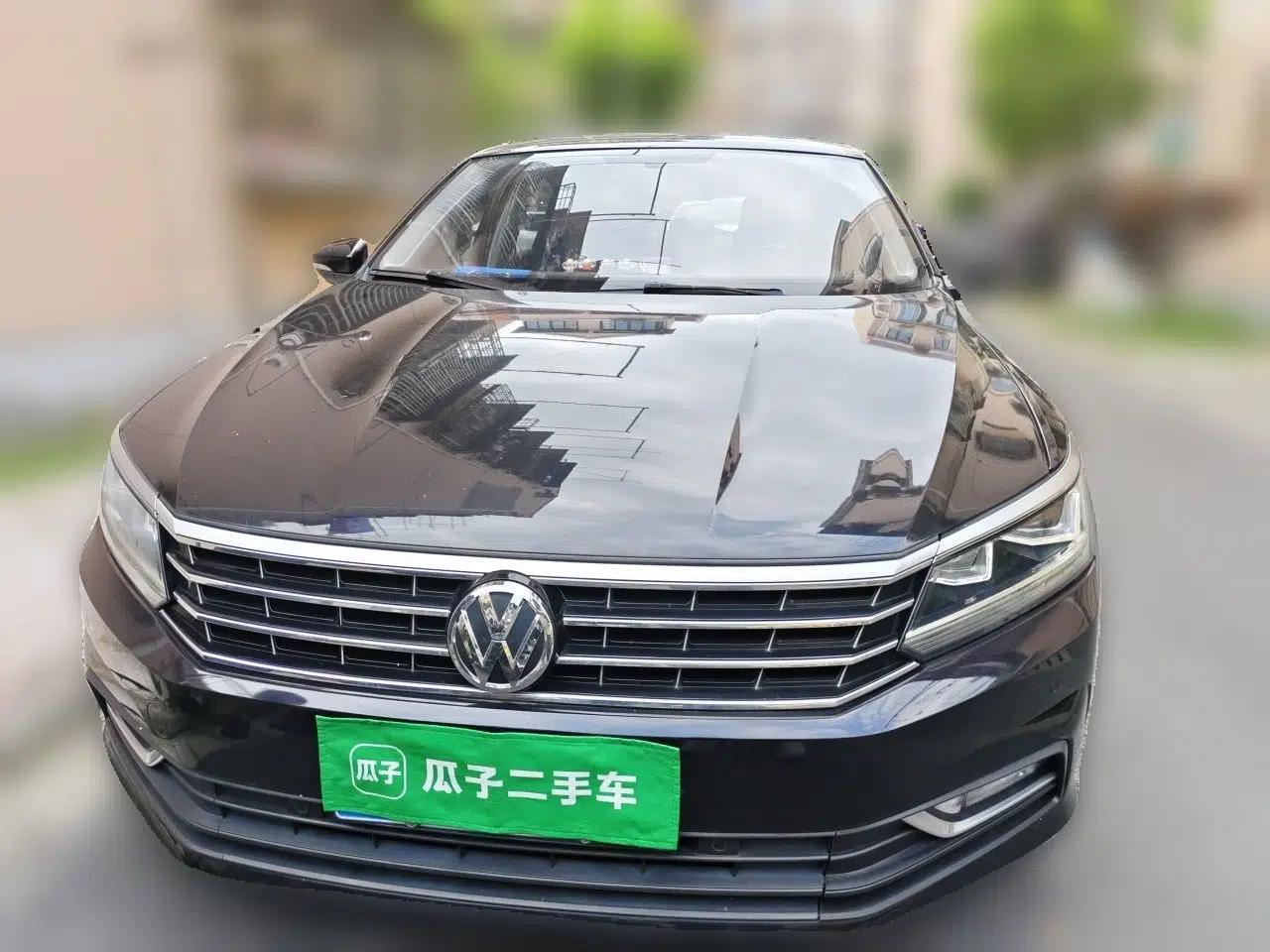 Volkswagen Passat 2017 330TSI DSG Luxury Edition — миниатюра 2