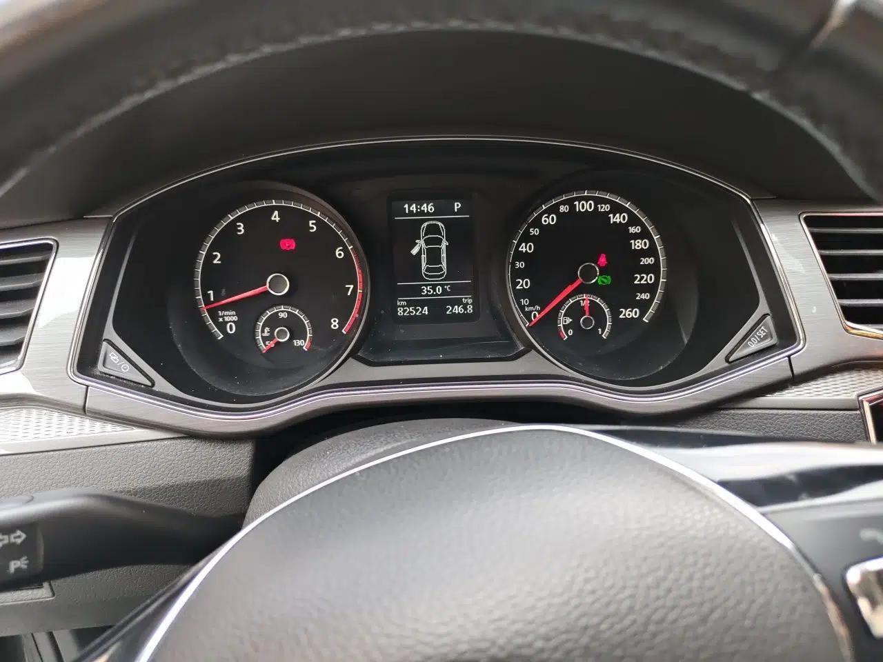 Volkswagen Passat 2017 330TSI DSG Luxury Edition — миниатюра 11