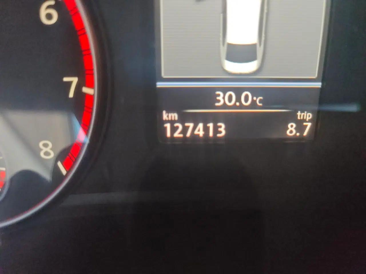Volkswagen Passat 2011 2.0 TSI DSG Premium Edition — миниатюра 12