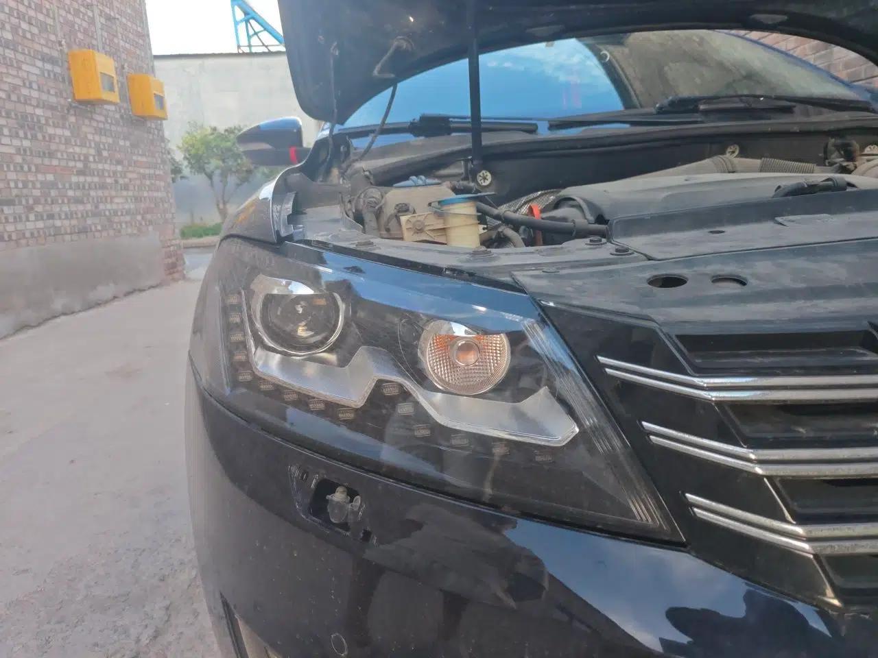 Volkswagen Passat 2011 2.0 TSI DSG Premium Edition — миниатюра 7