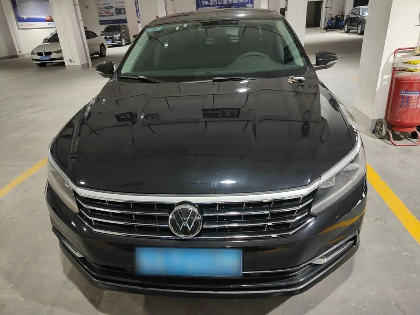 Volkswagen Passat 2017 330TSI DSG Luxury Edition — миниатюра 2