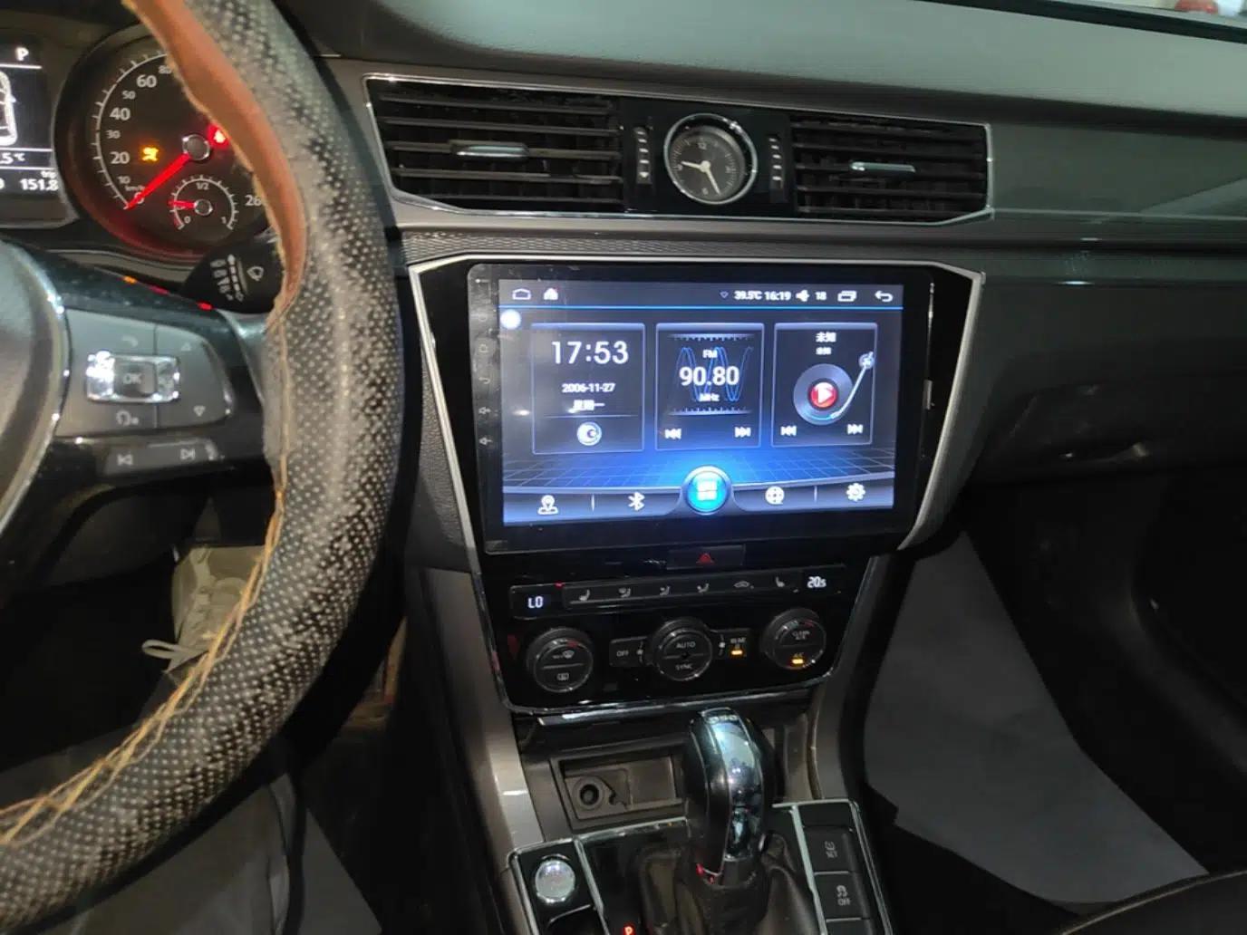 Volkswagen Passat 2017 330TSI DSG Luxury Edition — миниатюра 20