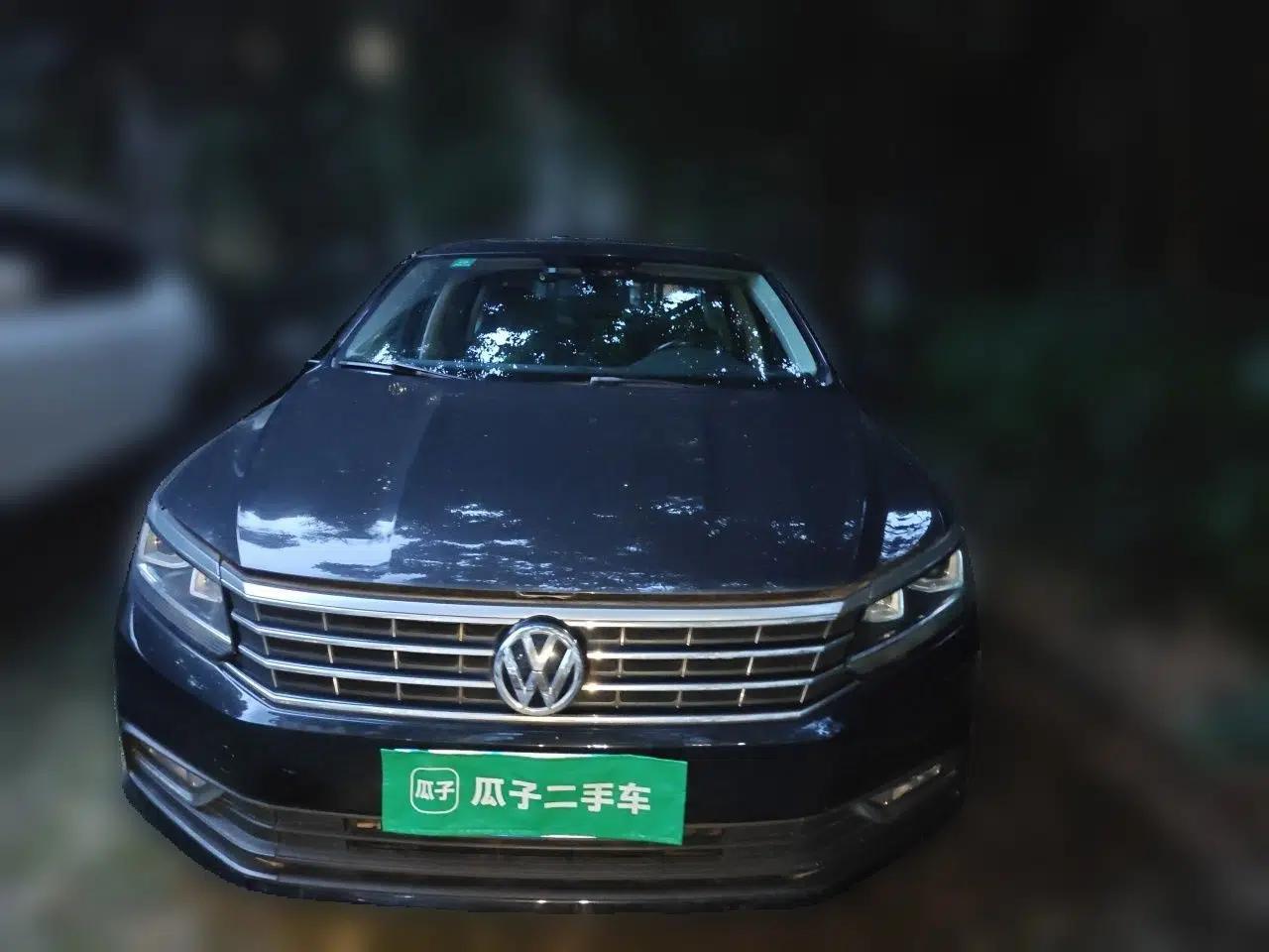 Volkswagen Passat 2016 330TSI DSG Luxury Edition — миниатюра 2