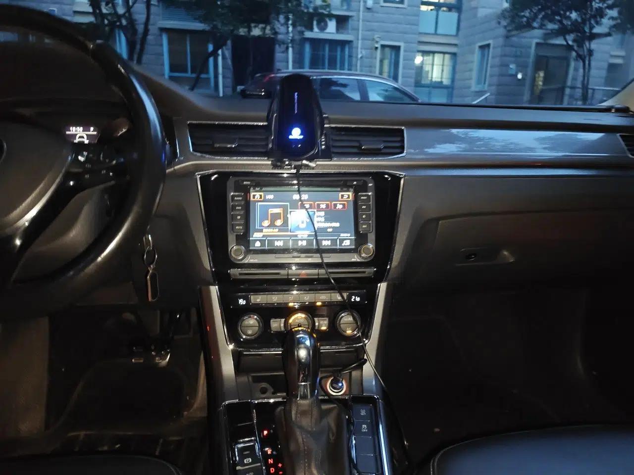 Volkswagen Passat 2016 330TSI DSG Luxury Edition — миниатюра 13