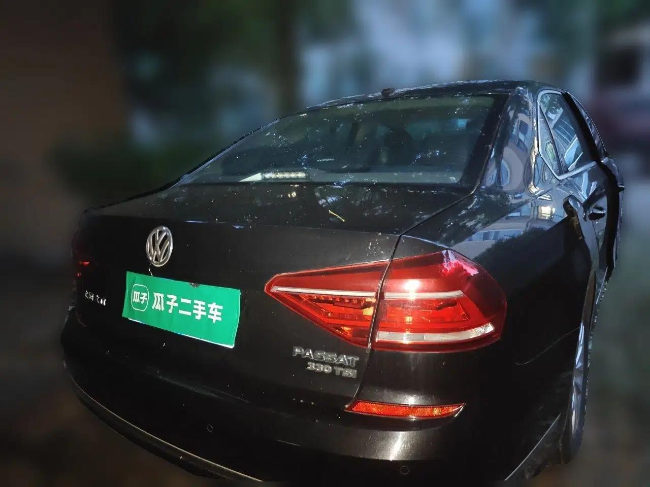 Volkswagen Passat 2016 330TSI DSG Luxury Edition — миниатюра 5