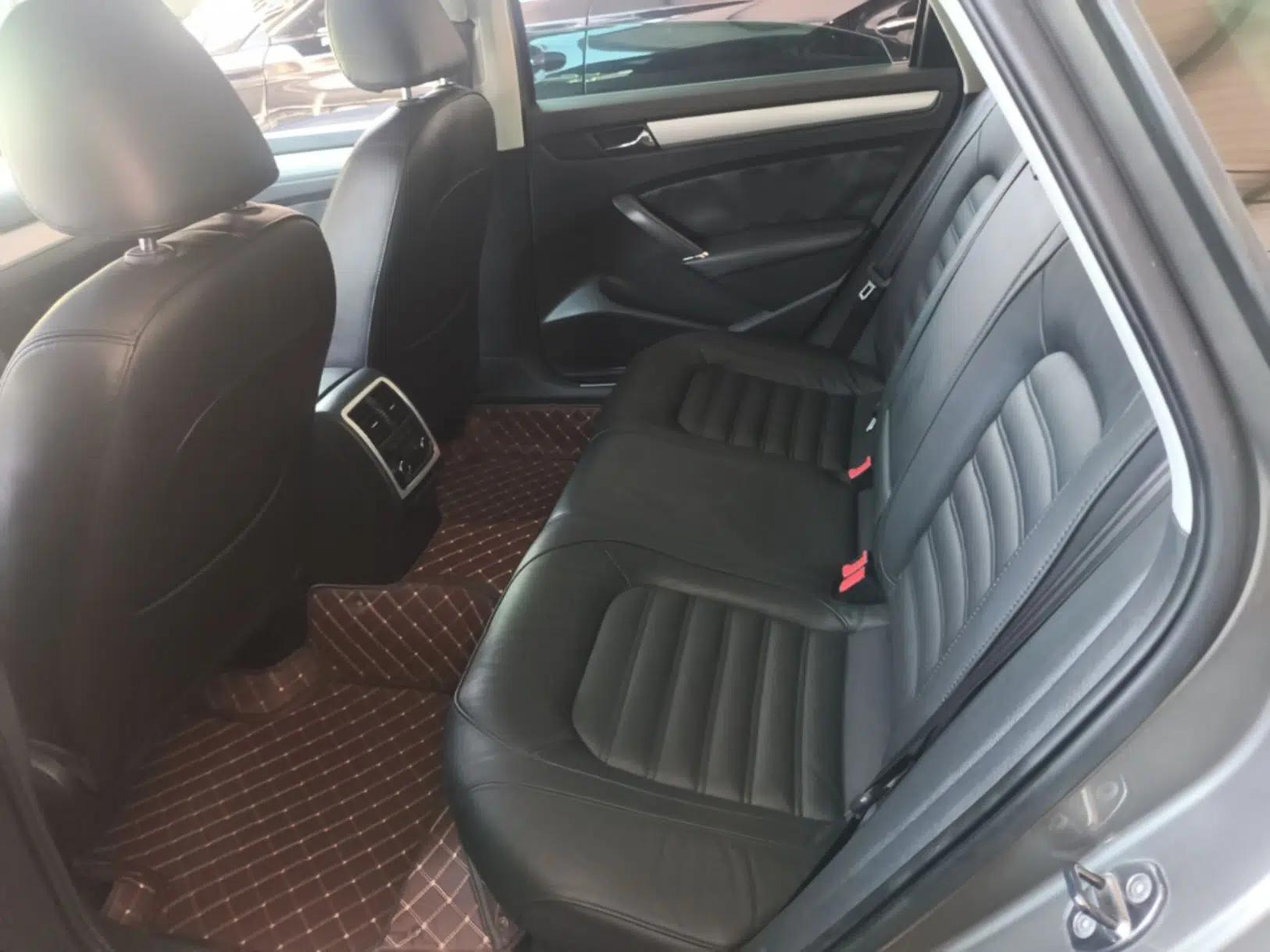 Volkswagen Passat 2014 1.8TSI DSG Prestige Edition — миниатюра 25