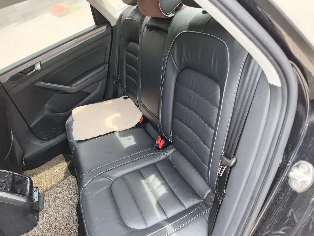 Volkswagen Passat 2017 280TSI DSG Luxury Edition — миниатюра 17