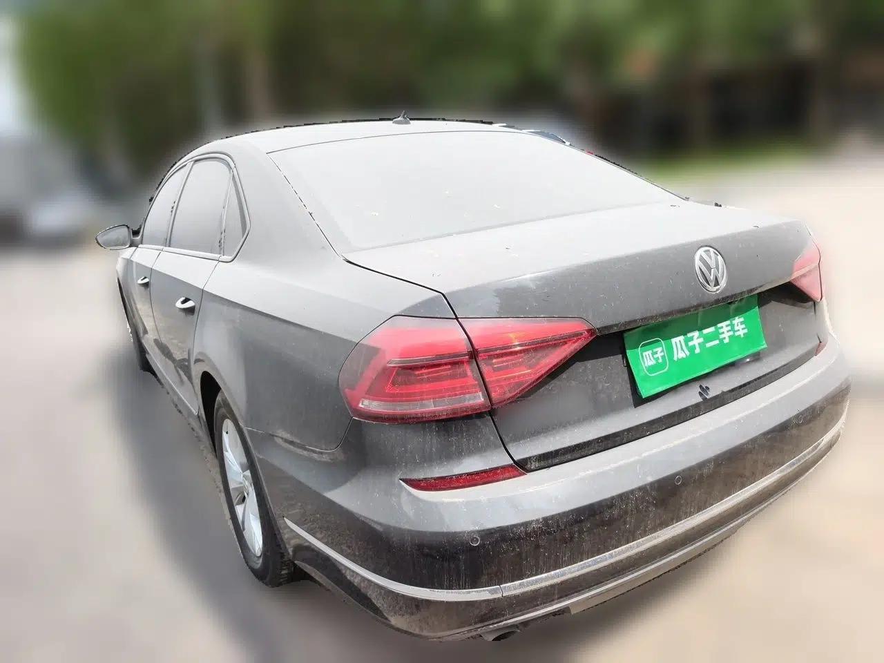 Volkswagen Passat 2017 280TSI DSG Luxury Edition — миниатюра 4
