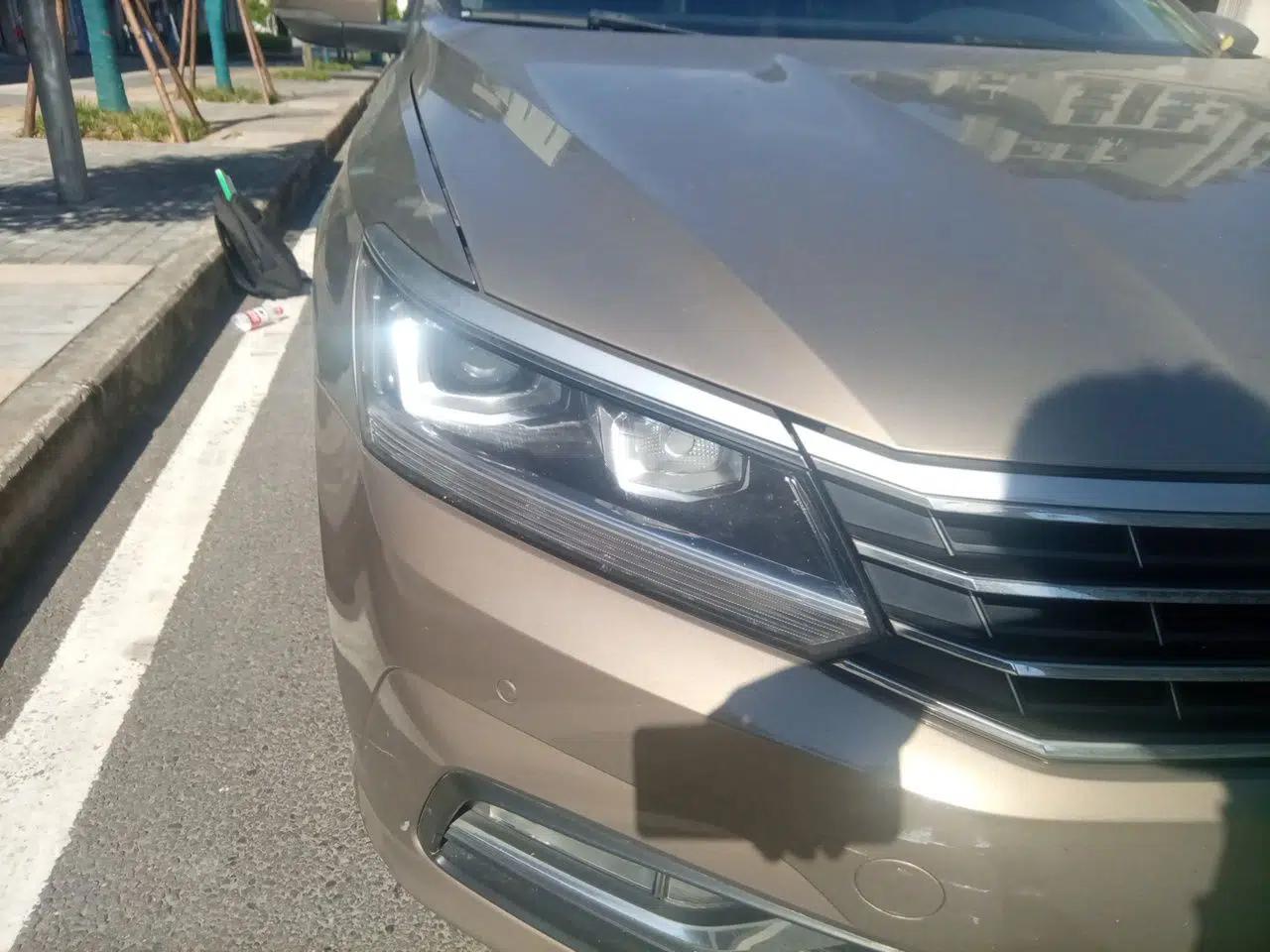 Volkswagen Passat 2017 280TSI DSG Luxury Edition — миниатюра 7