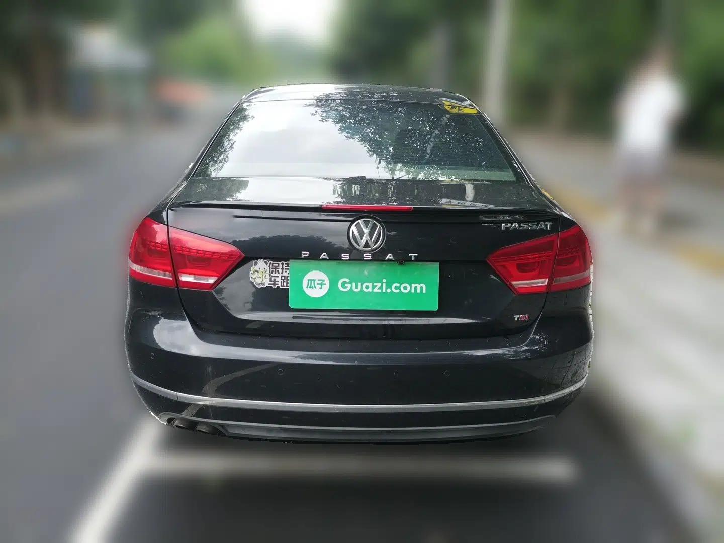 Volkswagen Passat 2011 1.8 TSI DSG Prestige Edition — миниатюра 5