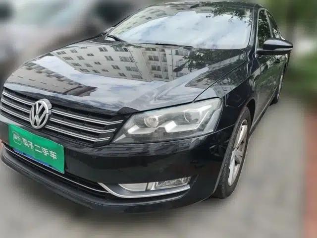 Volkswagen Passat 2011 2.0 TSI DSG Premium Edition