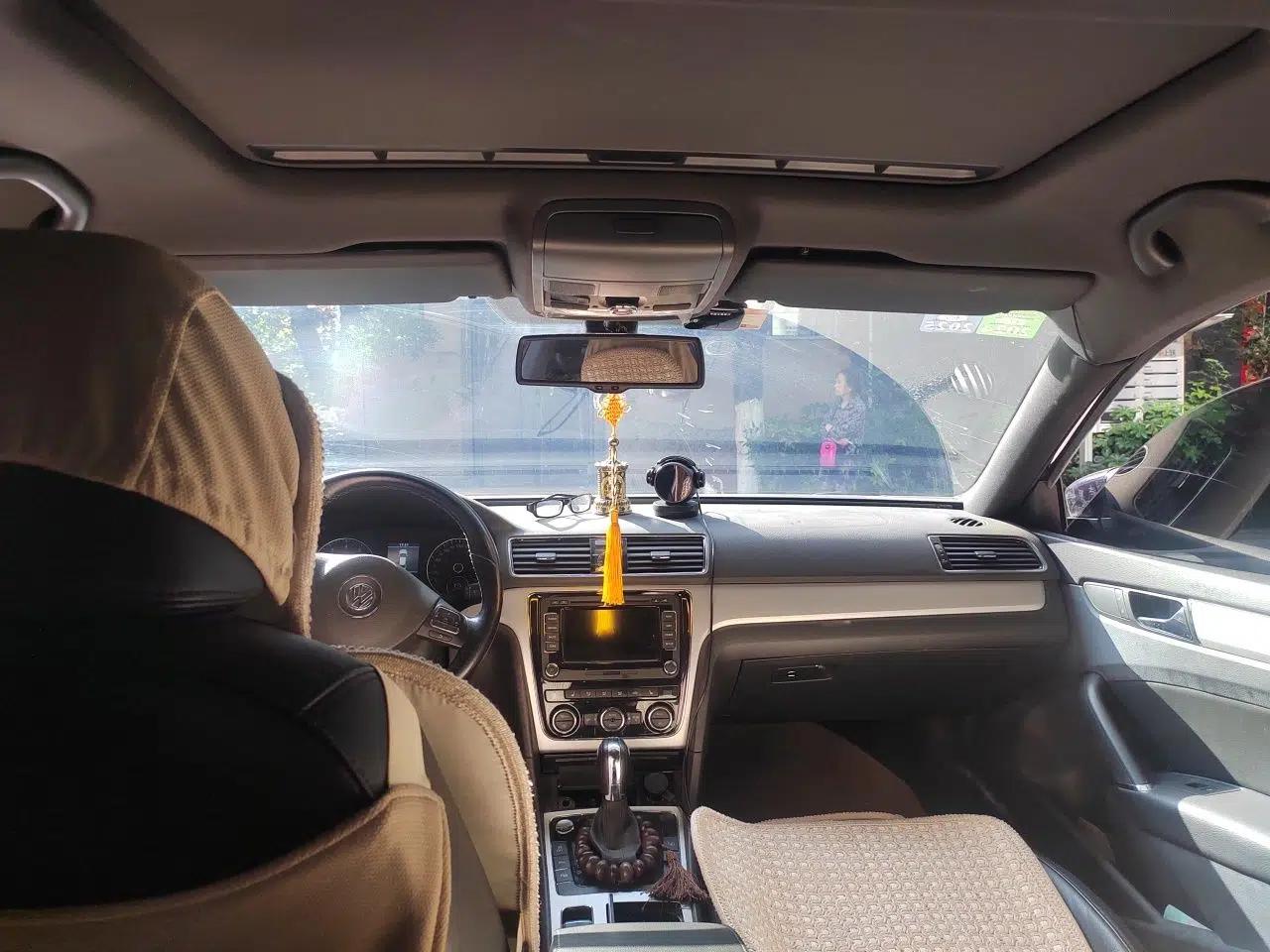 Volkswagen Passat 2011 2.0 TSI DSG Ultimate Edition — миниатюра 18