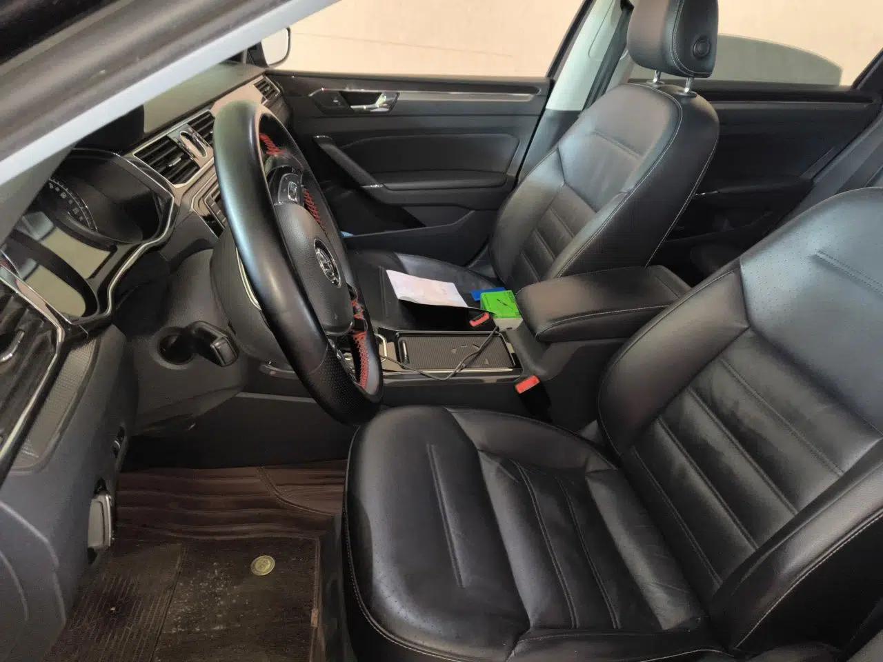Volkswagen Passat 2016 330TSI DSG Prestige Edition — миниатюра 15