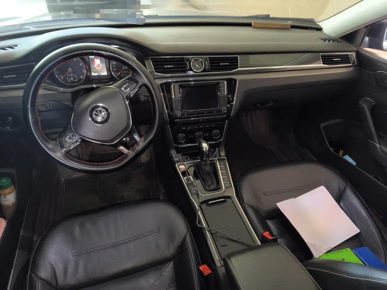 Volkswagen Passat 2016 330TSI DSG Prestige Edition — миниатюра 9