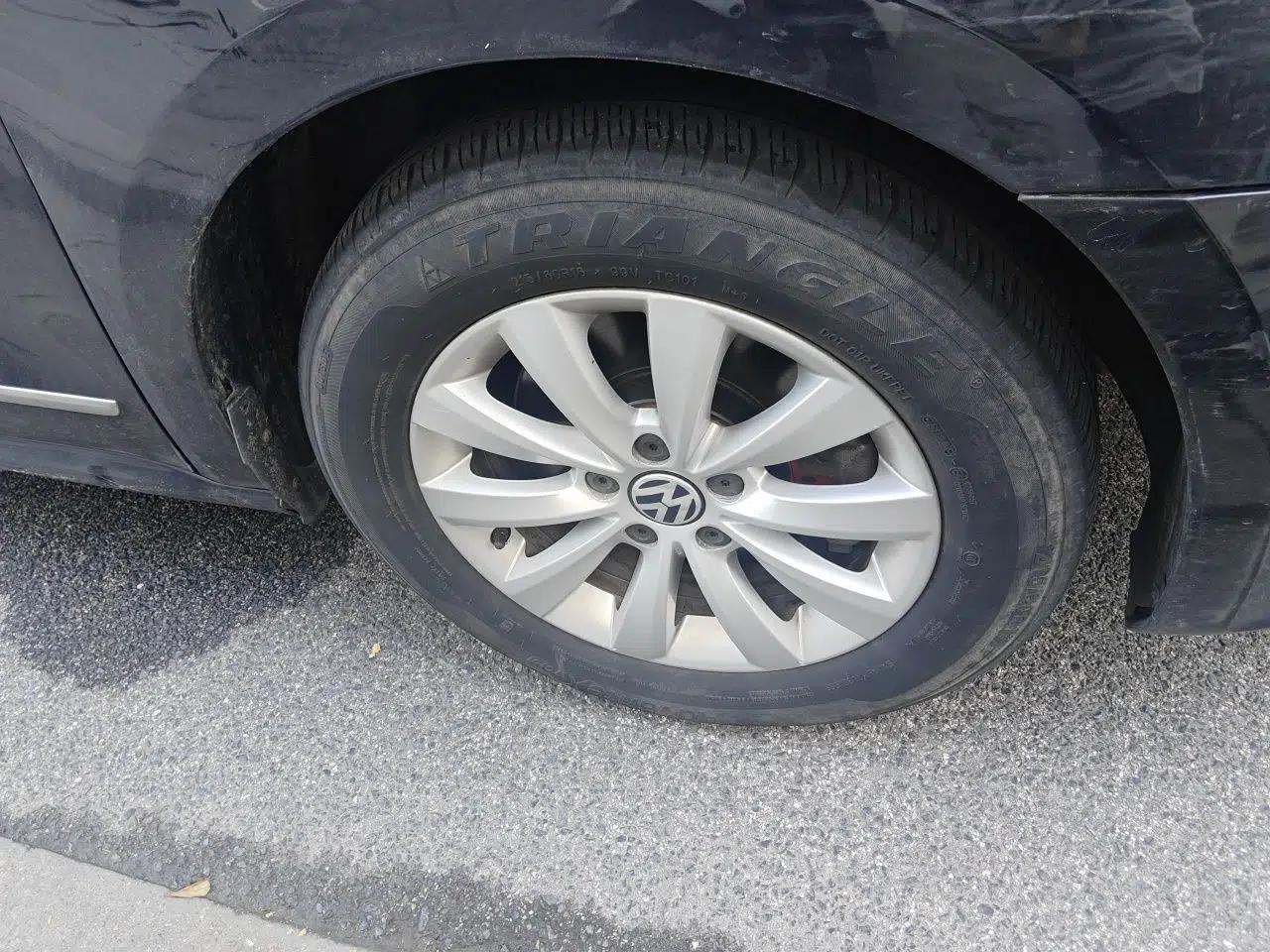 Volkswagen Passat 2014 1.8TSI DSG Prestige Edition — миниатюра 8