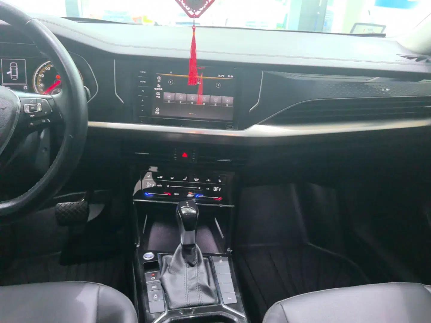Volkswagen Passat 2020 330TSI Elite Edition China VI — миниатюра 15