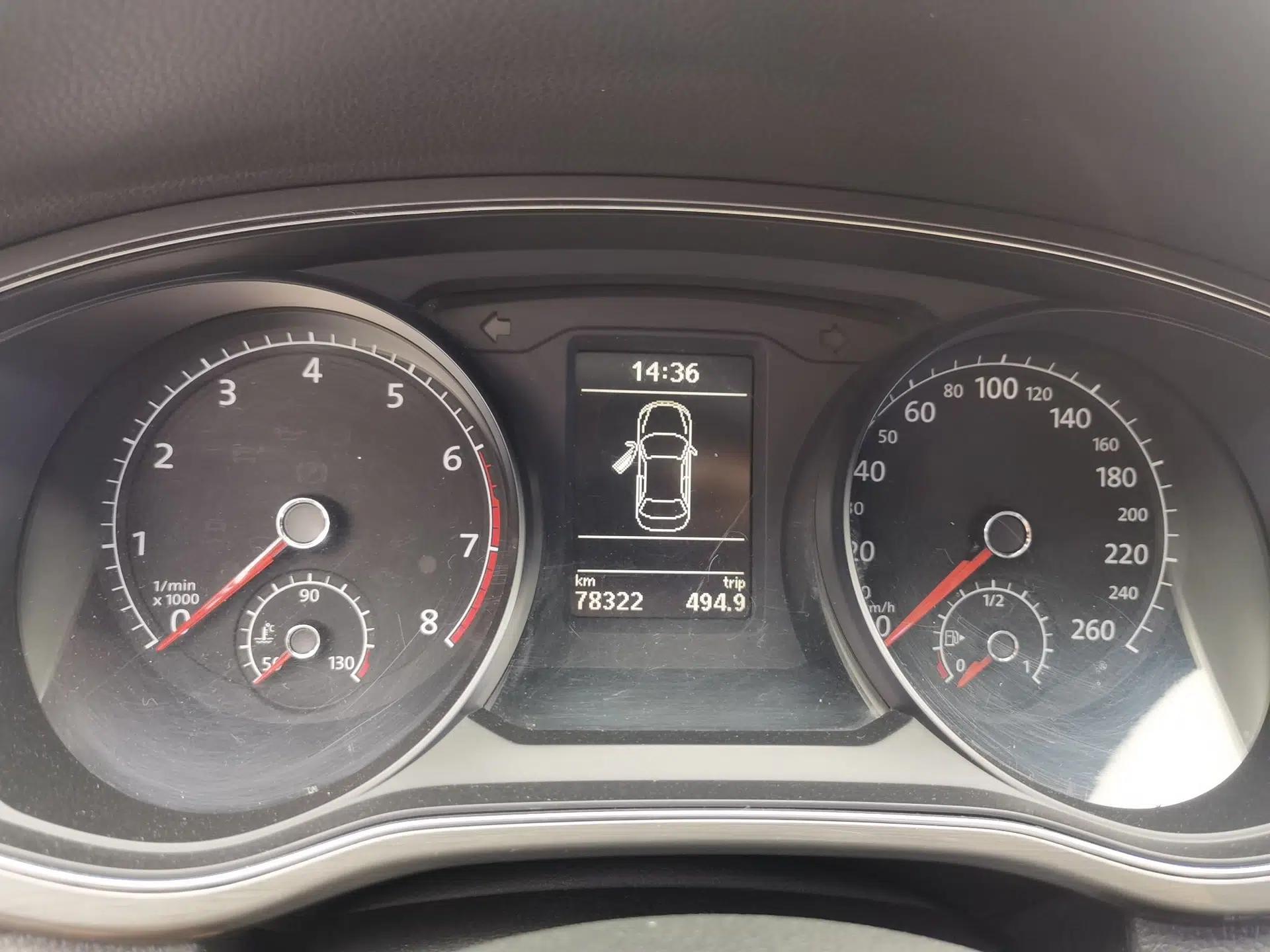 Volkswagen Passat 2017 330TSI DSG Luxury Edition — миниатюра 7