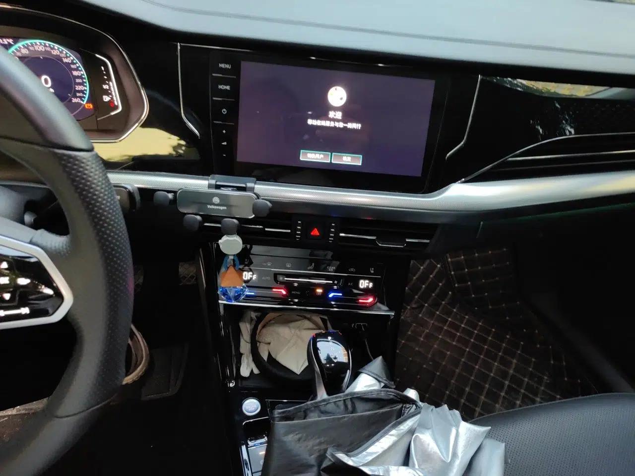 Volkswagen Passat 2022 330TSI Starry Luxury Edition — миниатюра 13