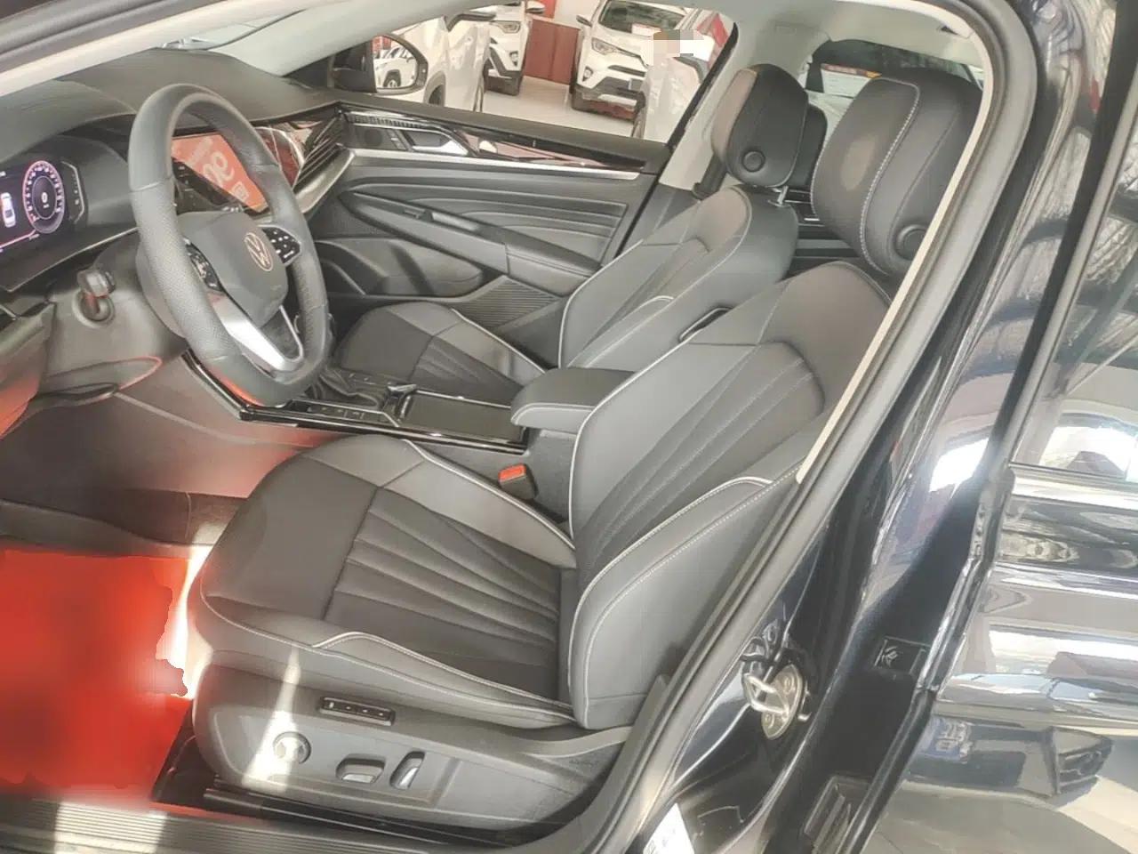 Volkswagen Passat 2024 330TSI Elite Edition — миниатюра 17