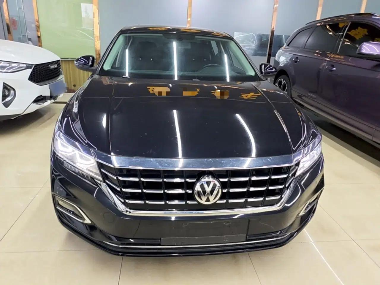 Volkswagen Passat 2019 330TSI Luxury Edition China VI Standard — миниатюра 2