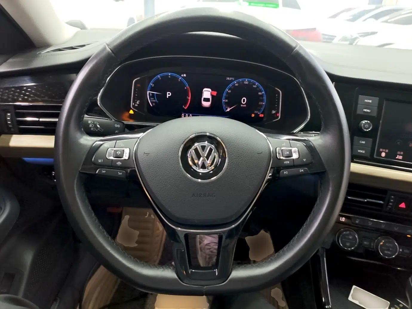 Volkswagen Passat 2019 330TSI Luxury Edition China VI Standard — миниатюра 13