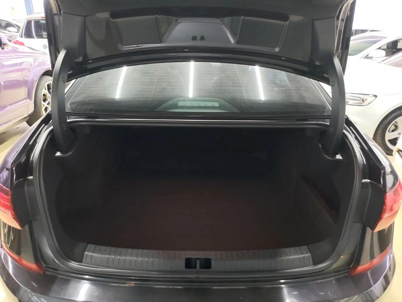 Volkswagen Passat 2019 330TSI Luxury Edition China VI Standard — миниатюра 22