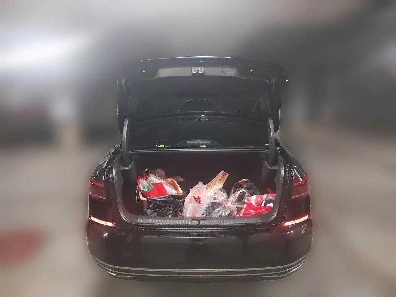 Volkswagen Passat 2024 380TSI Starry Dragon Edition — миниатюра 19