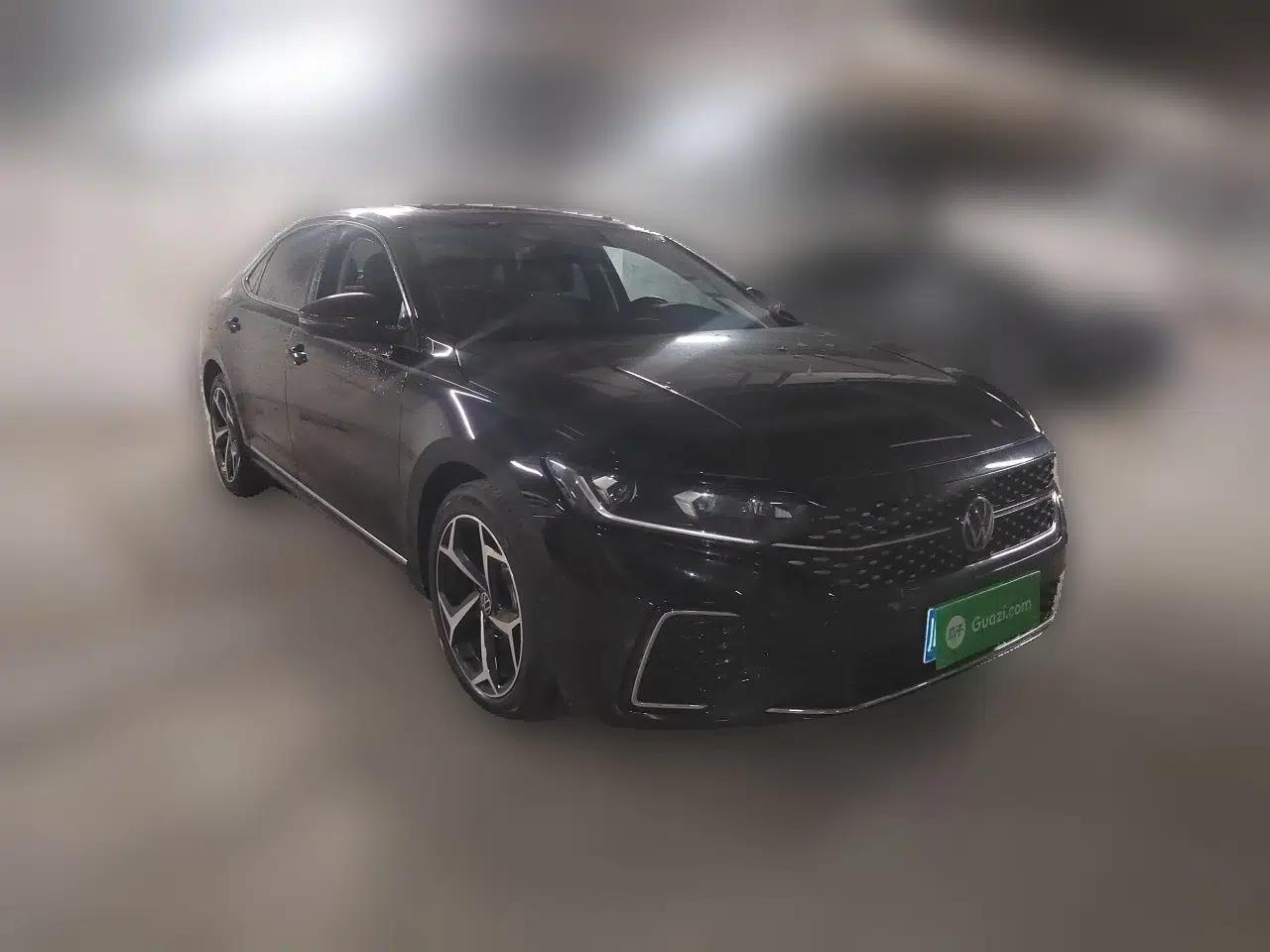 Volkswagen Passat 2024 380TSI Starry Dragon Edition — миниатюра 3