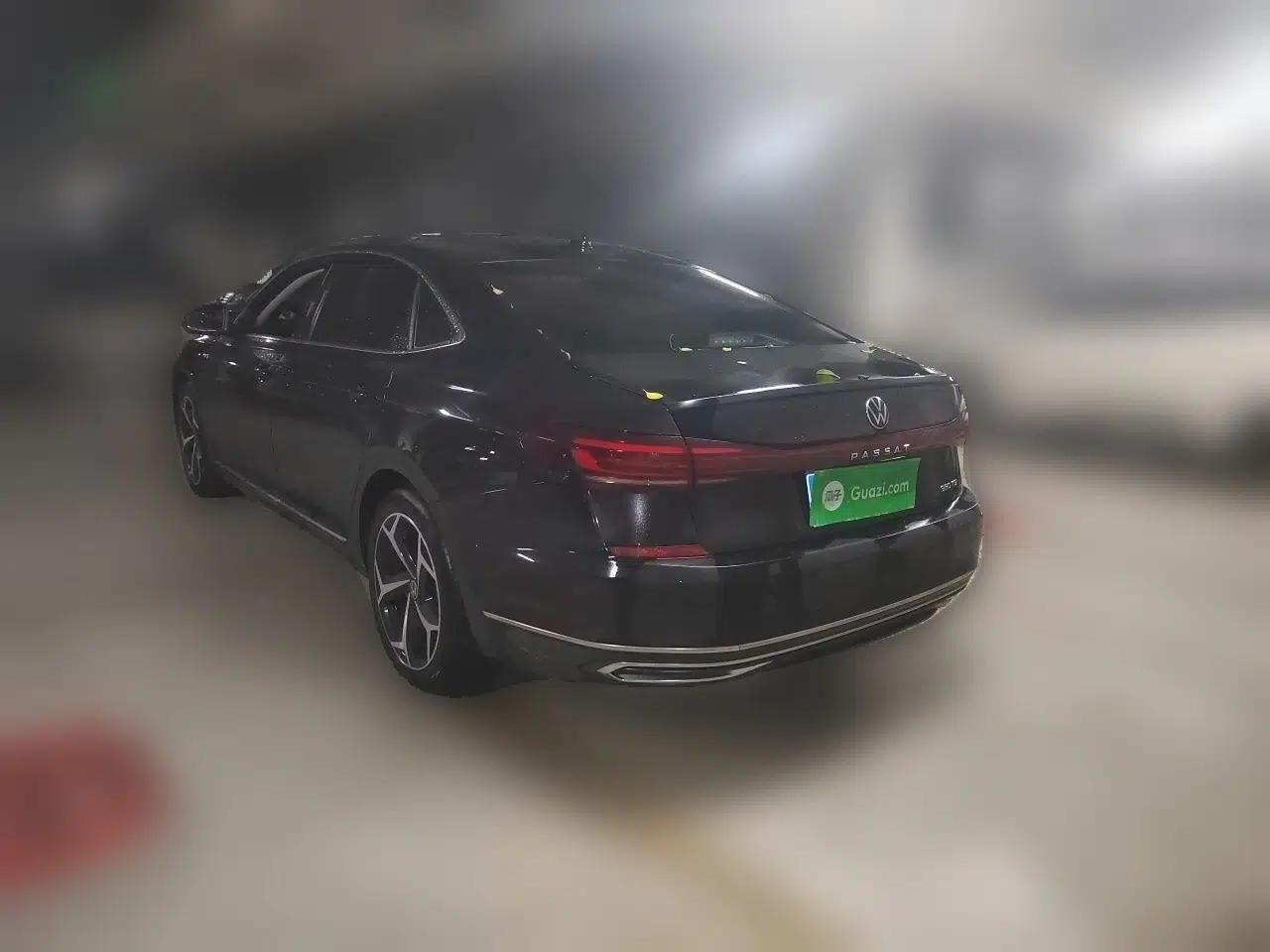Volkswagen Passat 2024 380TSI Starry Dragon Edition — миниатюра 4