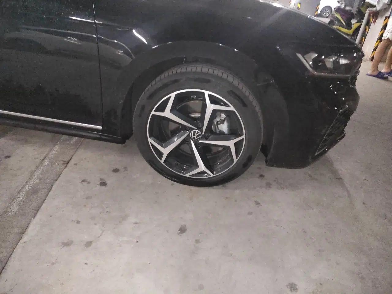 Volkswagen Passat 2024 380TSI Starry Dragon Edition — миниатюра 8
