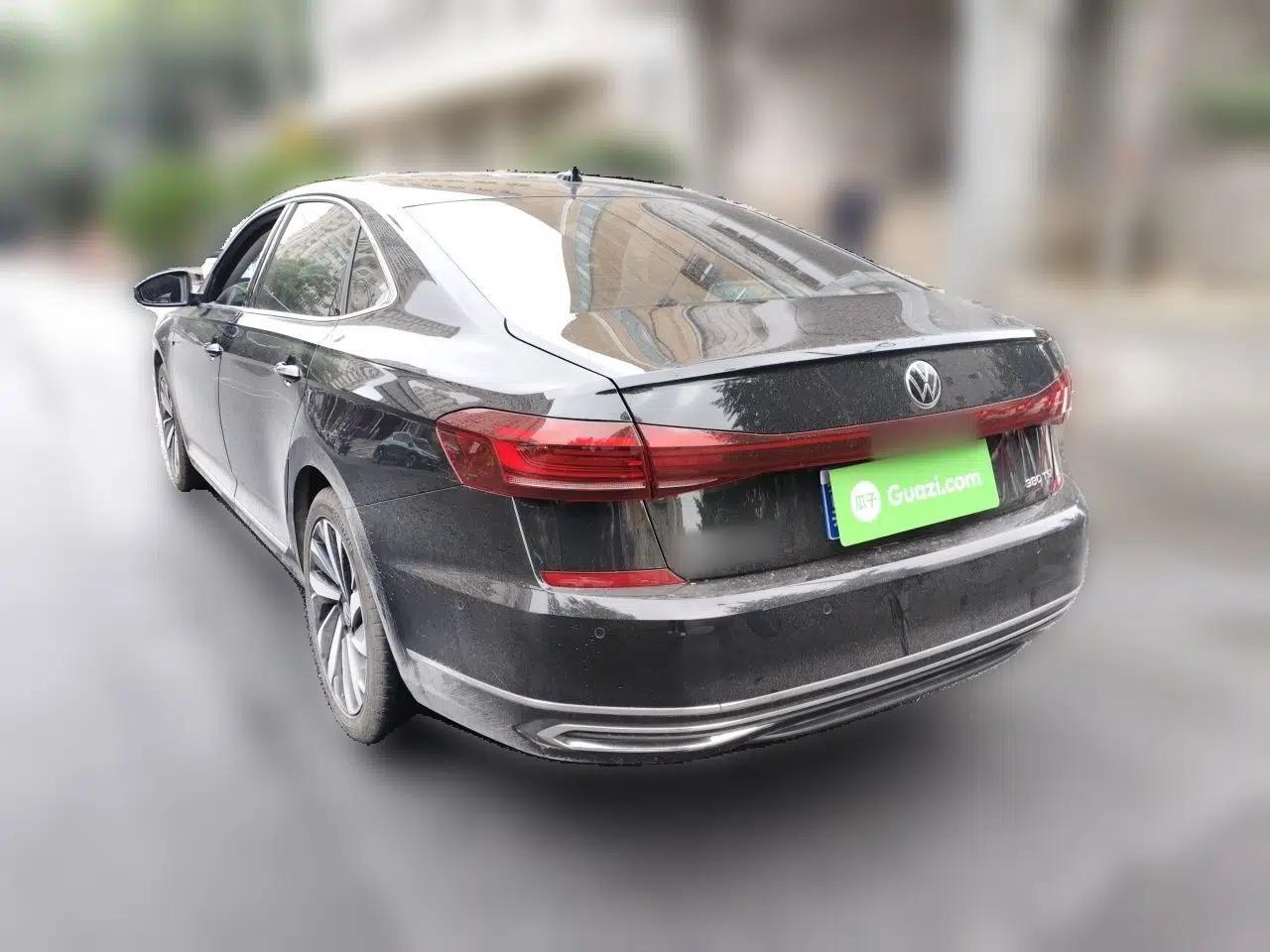 Volkswagen Passat 2024 380TSI Dragon Glory Edition — миниатюра 4