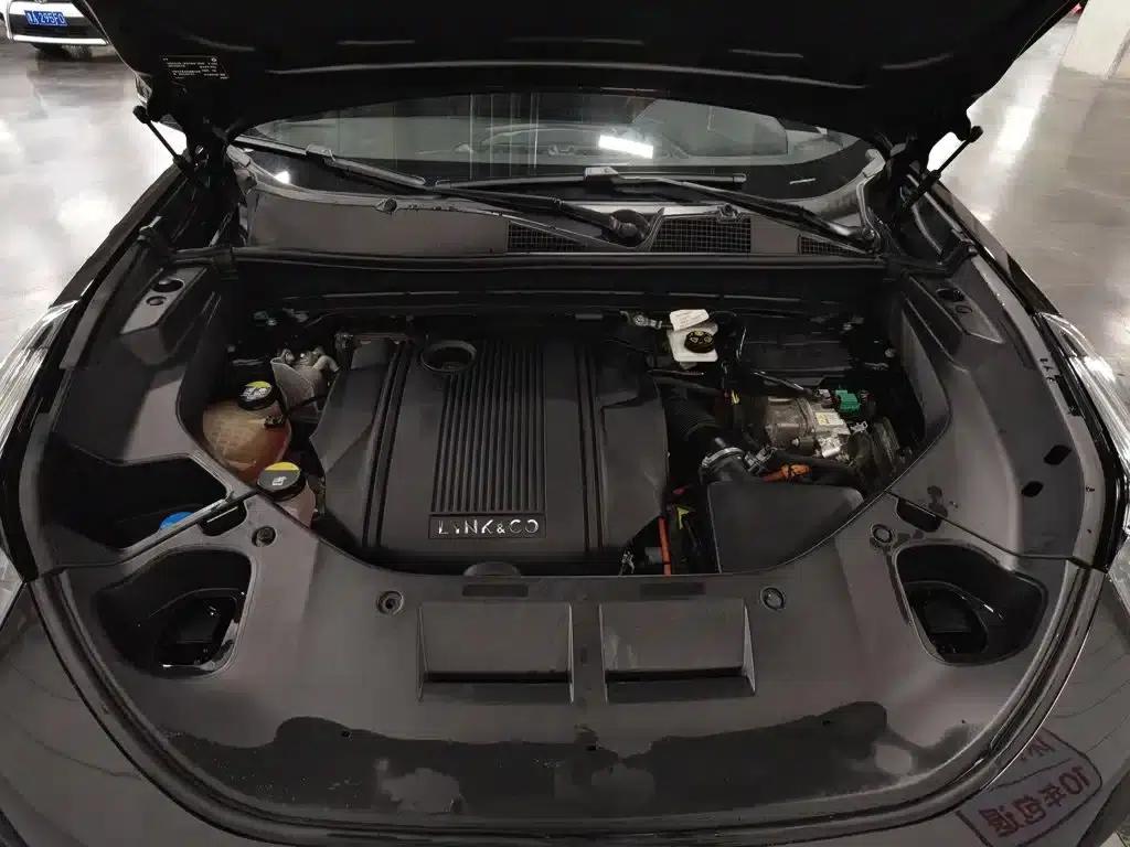 Lynk & Co 01 EM-P 2021 1.5TD PHEV Halo — миниатюра 6